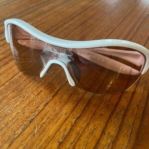 Oakley White Enduring Pace Sunglasses - Women's - Sports - Golf - Cycling - NWOT
